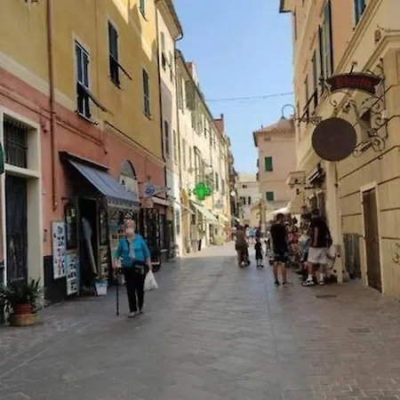 Surf - By Ligooria Pietra Ligure