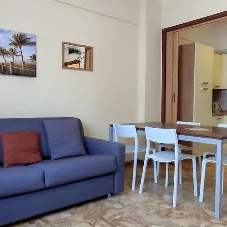 Apartament Surf - By Ligooria Pietra Ligure